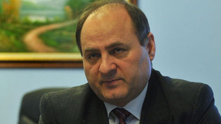 Казват кредитните милионери до изборите