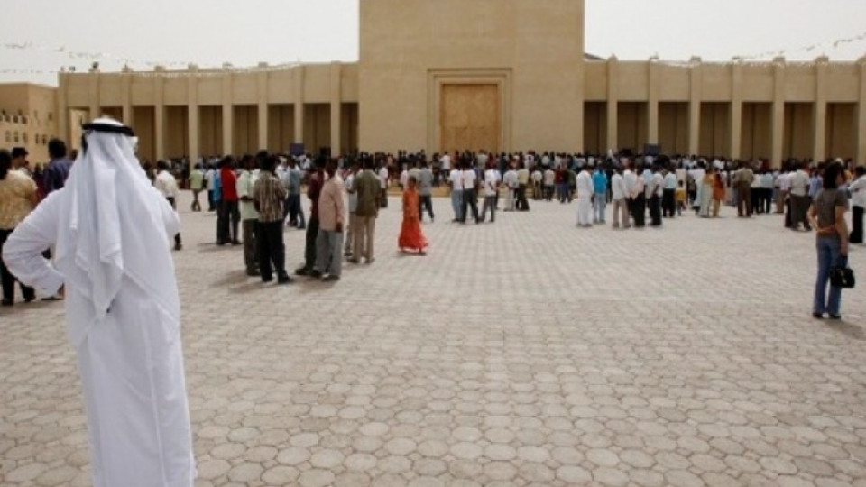 Саудитска Арабия изгони трима мъже, били "много красиви" | StandartNews.com