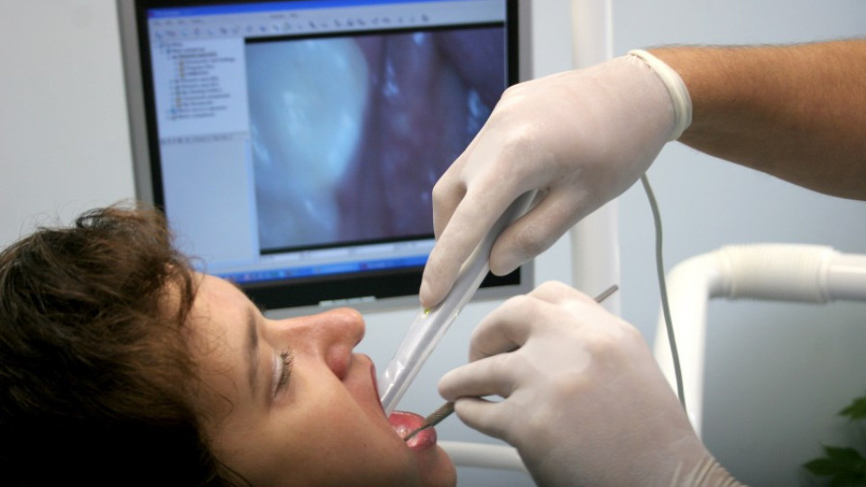 Лекар вади по 2 зъба на пациент | StandartNews.com