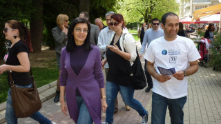 Кунева: Партиите не могат да бъдат всичко