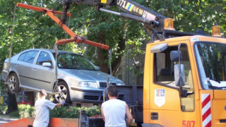 Хотелиери искат оставката на Маринов 