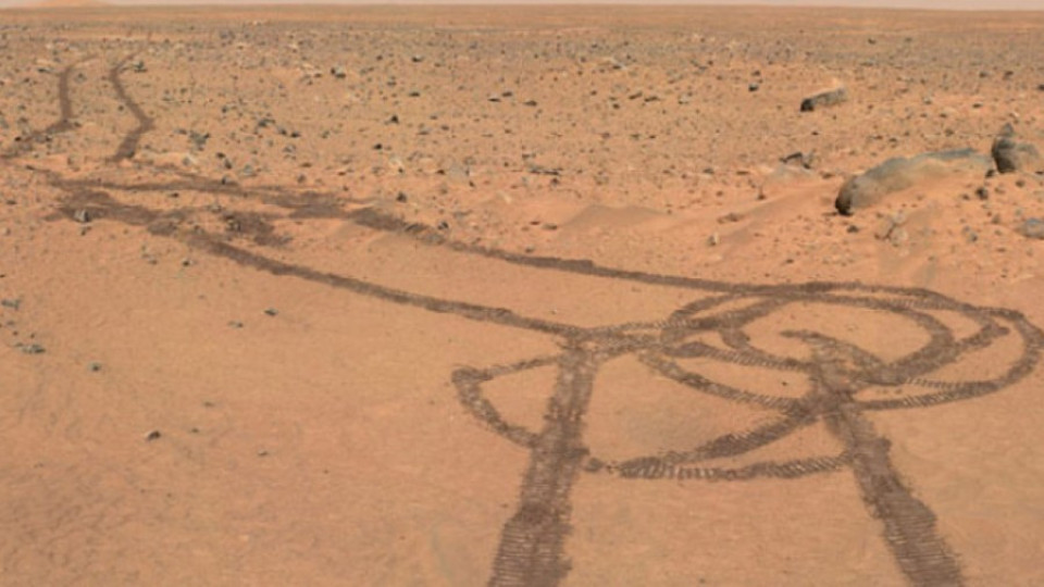 Видяха нарисуван от НАСА фалос на Марс | StandartNews.com