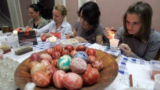 На Царевец: 3000 на уникална литургия за празника