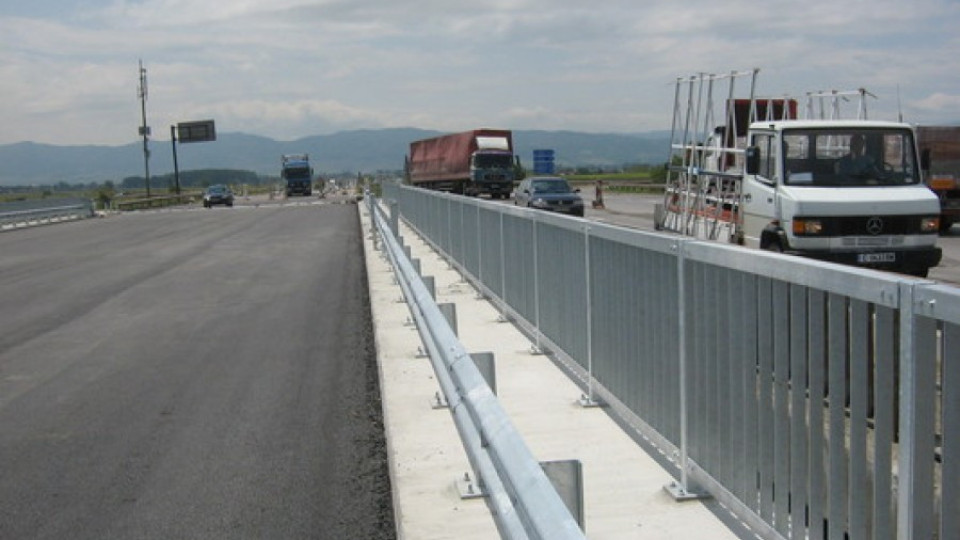 Отпушват тапата на Ботевградско шосе | StandartNews.com