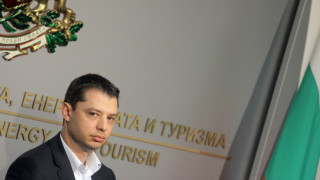 Делян Добрев: АЕЦ Белене е една черна дупка 