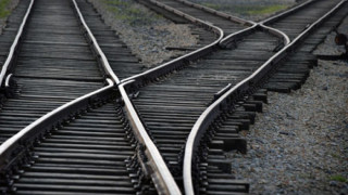 Влак с химикали дерайлира в Белгия, районът е евакуиран