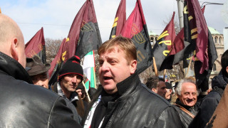 ВМРО иска прокуратурата да се самосезира за Станишев