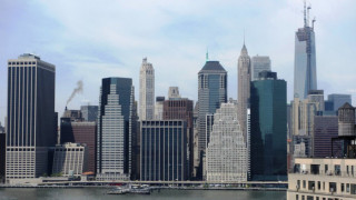 Новият Световен търговски център се извиси в Ню Йорк