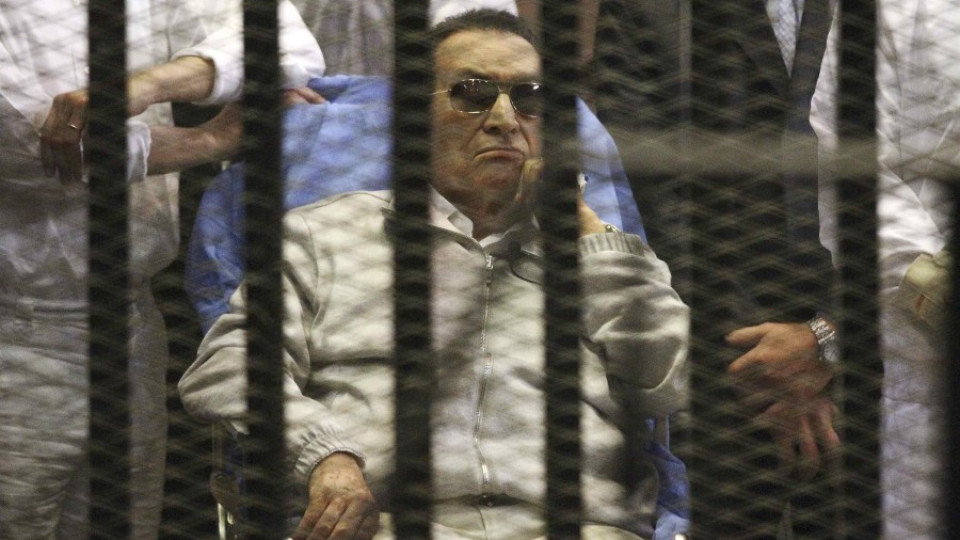 В Египет подновиха делото срещу бившия президент Мубарак | StandartNews.com