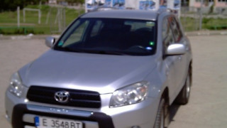 ГЕРБ взе лична кола за лимузина на НС