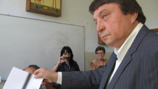 Младен Червеняков гласува за друго бъдеще