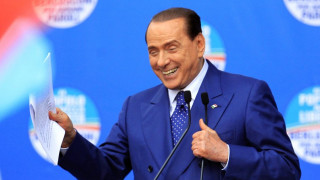 Берлускони показа подкрепа към коалиционното правителство