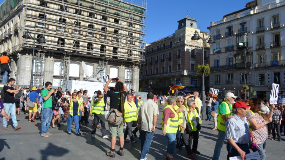 Масови демонстрации в Испания | StandartNews.com