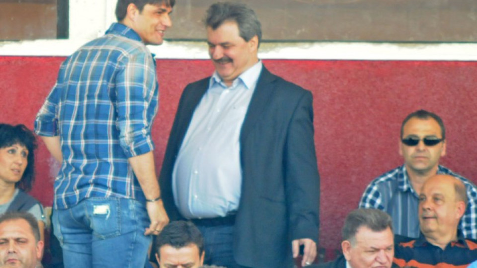 Батков: Николай Митов остава треньор на "Левски" | StandartNews.com