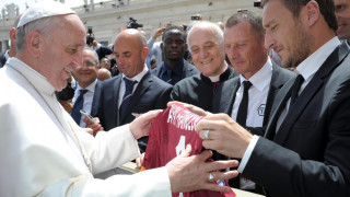 Папата помирява "Рома" и "Лацио"