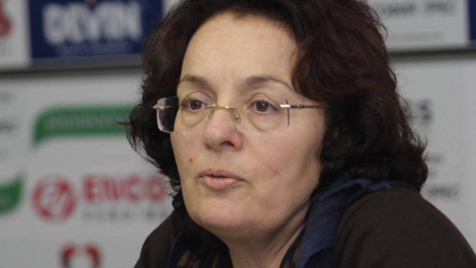 Румяна Коларова: С процедурни хватки и 120 депутати стигат | StandartNews.com
