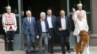 Волен: Президентът обеща да не бави мандата 