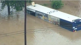 Двама загинаха в наводнение в Тексас