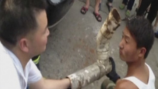 Спасиха бебе, изхвърлено в канала (ВИДЕО)