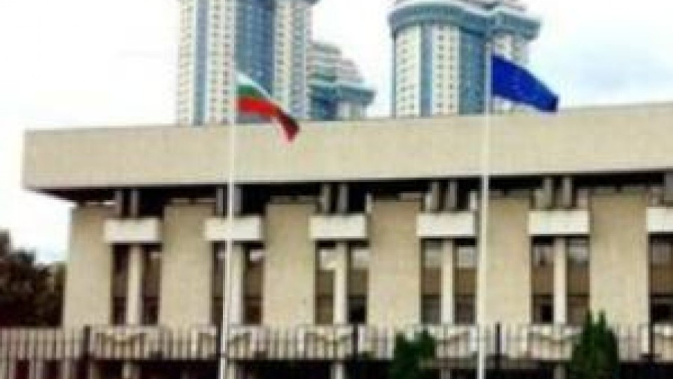 Българската консулска служба в Москва издаде 100 000-та виза | StandartNews.com