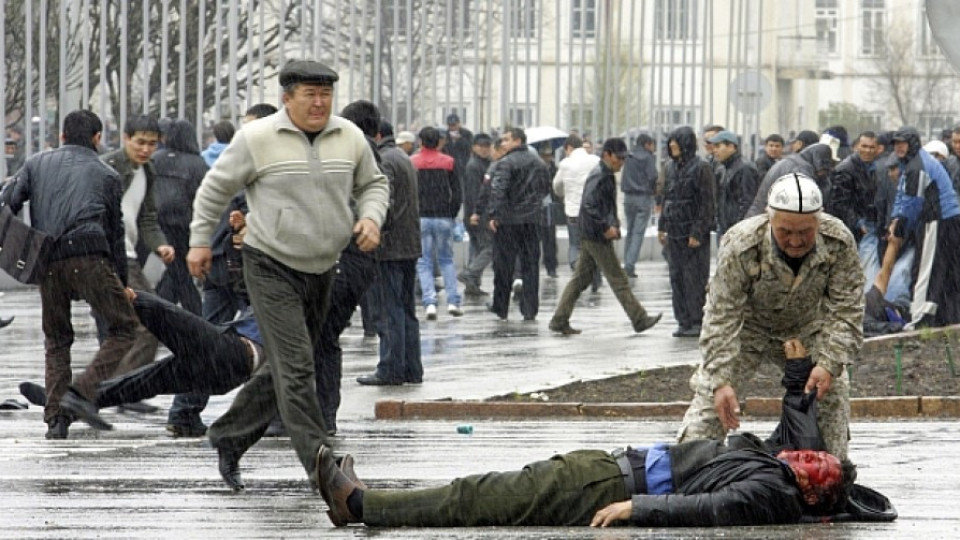 Извънредно положение в Киргизстан заради златна мина | StandartNews.com