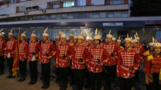 С тържествена заря-проверка Кърджали отбелязва Деня на Ботев