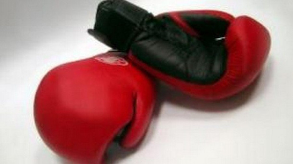 Двама отпаднаха от европейското по бокс | StandartNews.com