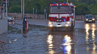 Пикап гръмна на оживено кръстовище в Сливен