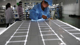 Брюксел слага мито върху вноса на китайски слънчеви панели