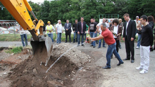 Нови спортни обекти изграждат в Града на липите