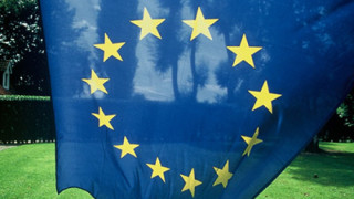 Служители в ЕС протестираха срещу съкращения