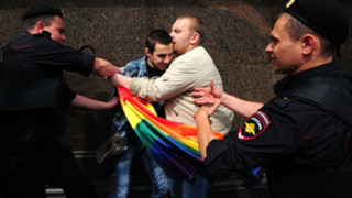 Русия може да криминилизира хомосексуалността