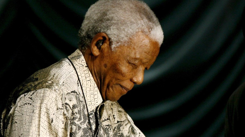 Нелсън Мандела отново влезе в болница | StandartNews.com