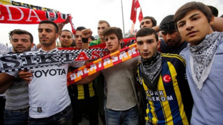 Протестите продължават с нова сила в Турция