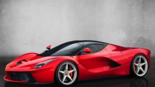 Пускат Ferrari за избрани милионери
