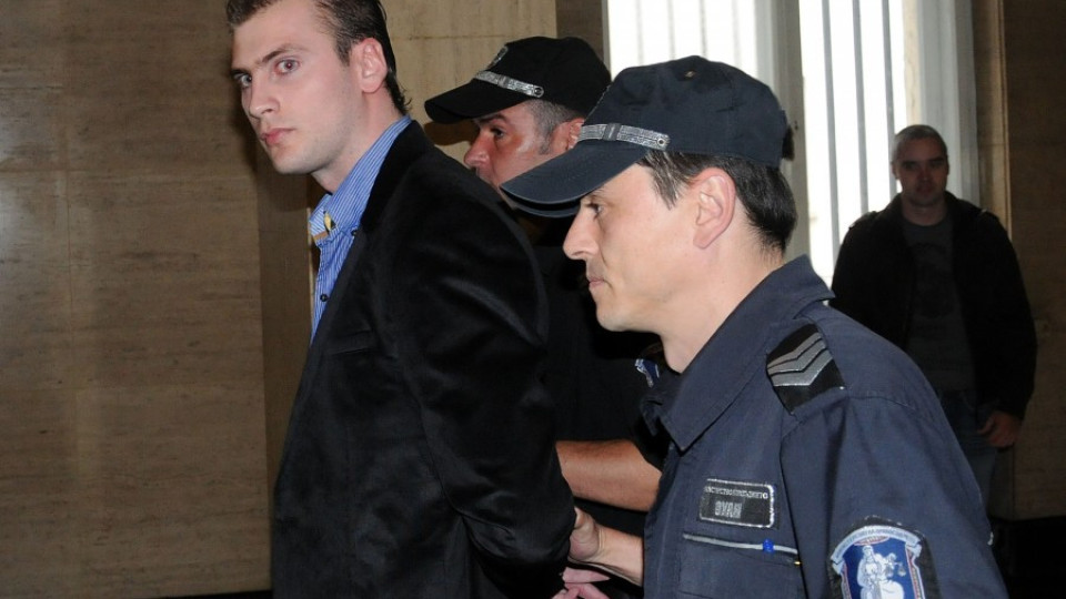 Съдът остави Октай Енимехмедов в ареста | StandartNews.com