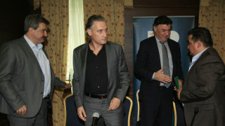 "A" група мачка английската лига