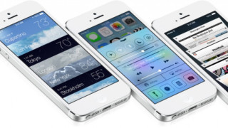 Новата iOS7 въвежда плосък дизайн