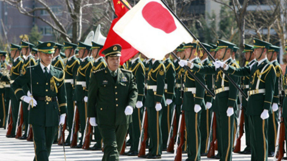 Япония променя ролята на въоръжените си сили | StandartNews.com