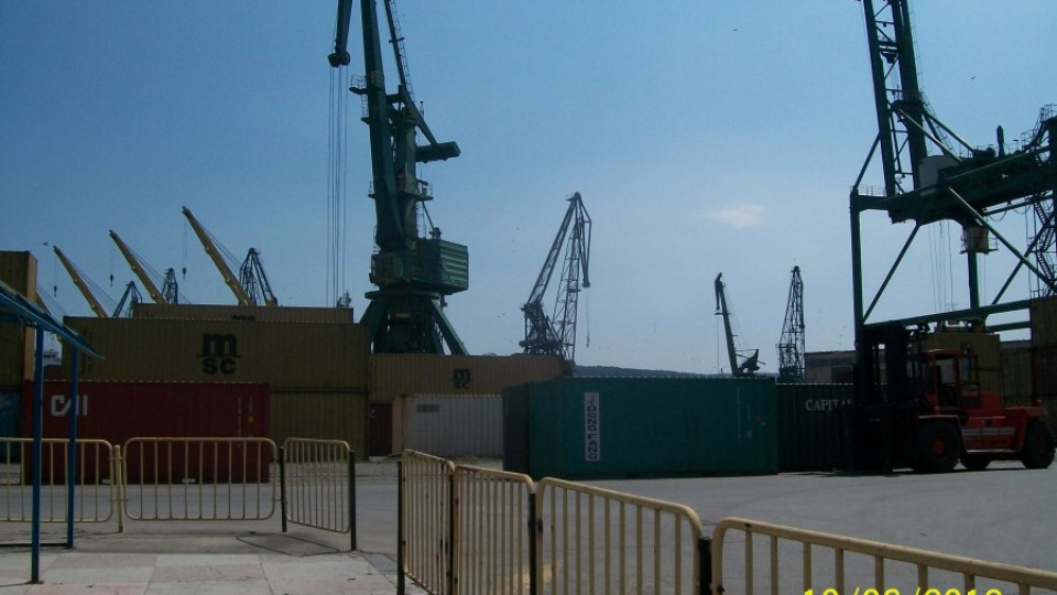 Пристанище Варна иска нов зърнен терминал | StandartNews.com