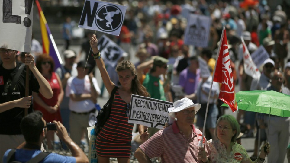 Протести на недоволство и в Испания | StandartNews.com