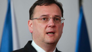 Премиерът на Чехия Петър Нечас подава оставка