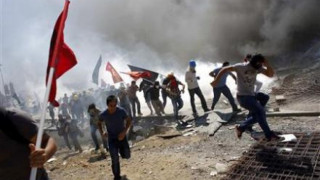 Турция стачкува в подкрепа на протестите
