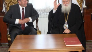 Миков иска бързи промени в Закона за вероизповеданията