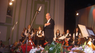 Детският струнен оркестър в Кърджали чества 50-годишен юбилей