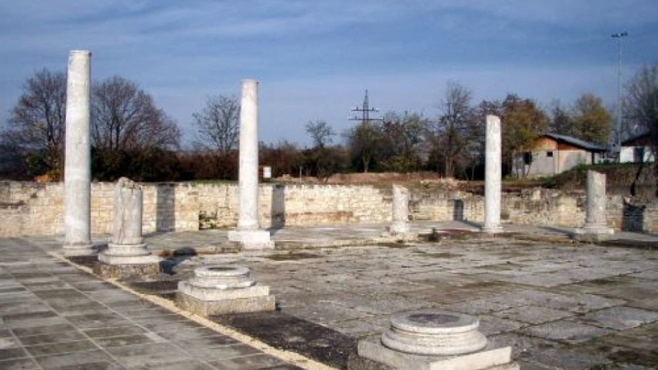 В Разград гонят злите духове сред руините на римски град | StandartNews.com