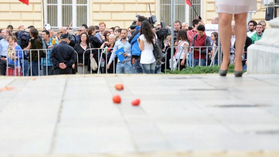 11 протестиращи остават в ареста в Измир | StandartNews.com