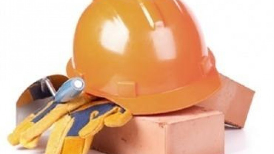 Няма кандидати за строителни техници, закриват 4 паралелки | StandartNews.com