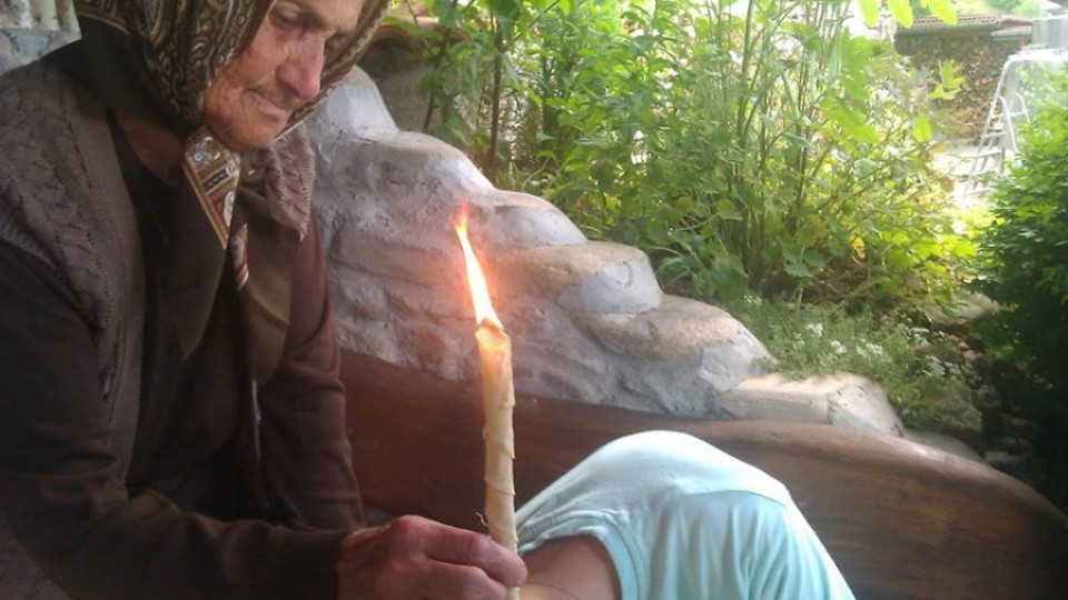 Родопски знахарки издадоха тайните си на фестивал | StandartNews.com