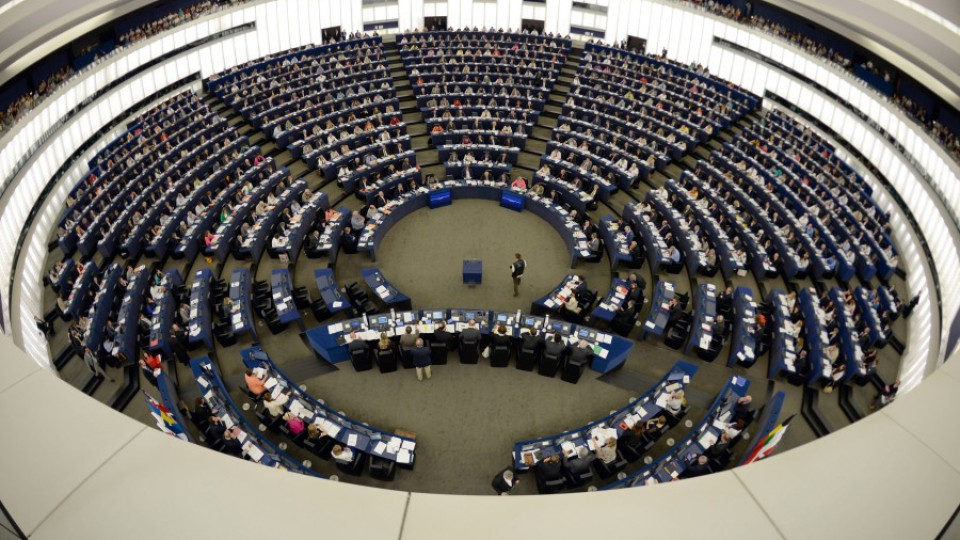 ВИДЕО: Обсъждането на България в Европарламента на живо | StandartNews.com